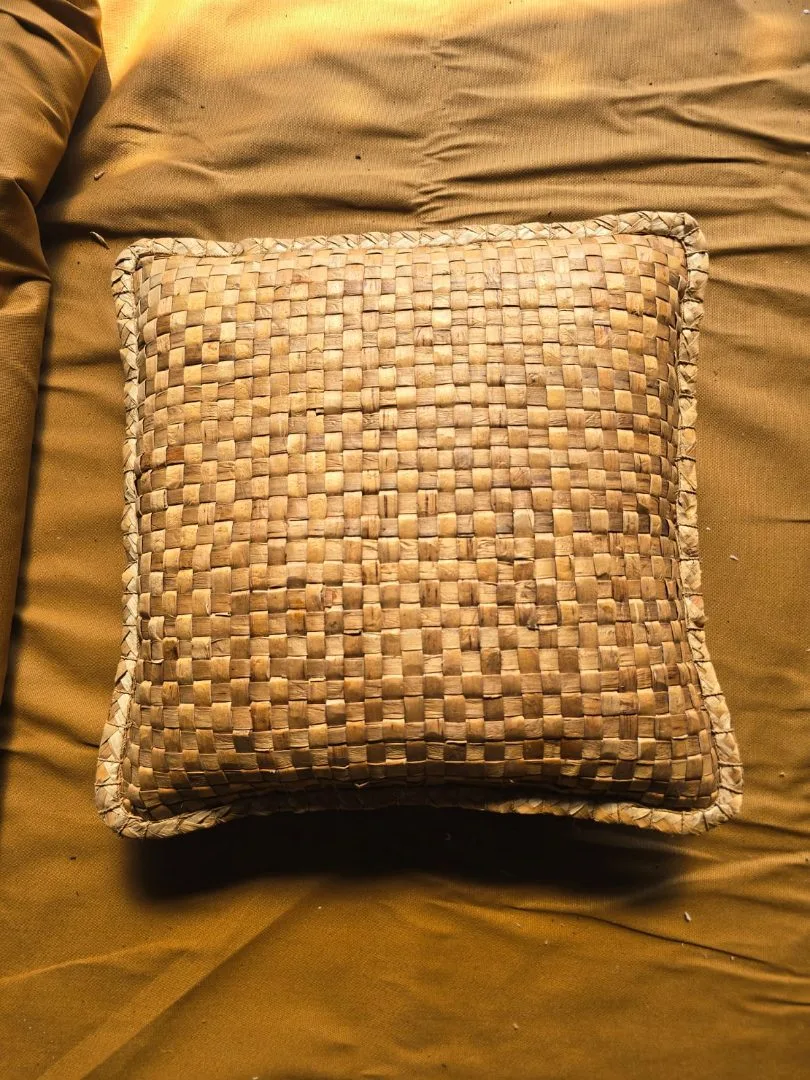 Bantal Enceng Pletes